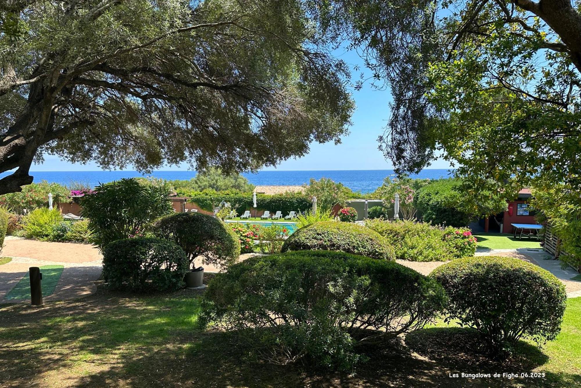Les Bungalows De Figha Tarcu Luaran gambar