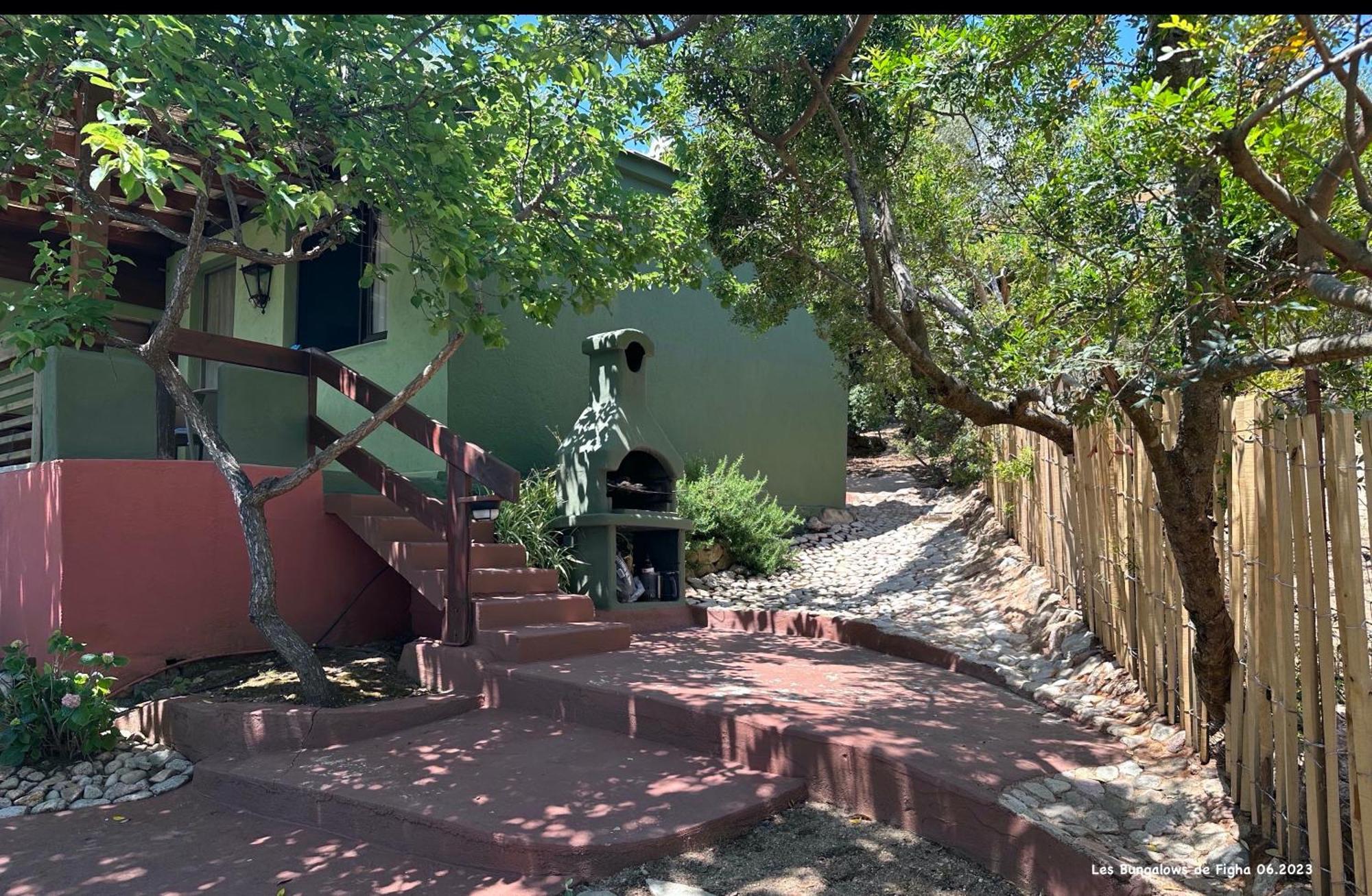 Les Bungalows De Figha Tarcu Luaran gambar